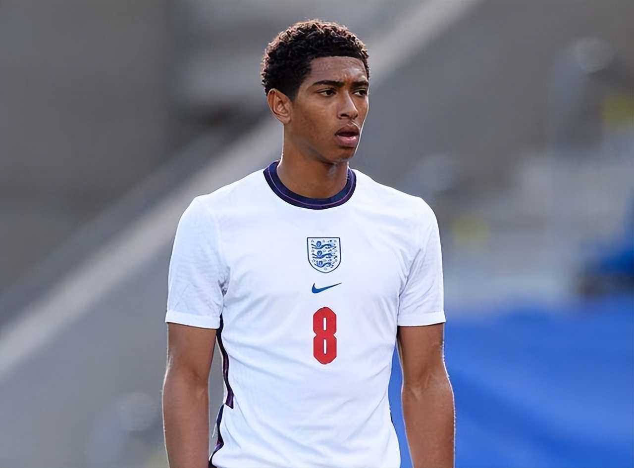 博主：申花在与日职联银靴拉唐谈判，国安有意铁人前锋姆本扎（博主爆料：申花洽谈J1银靴拉唐，国安有意铁人射手姆本扎）