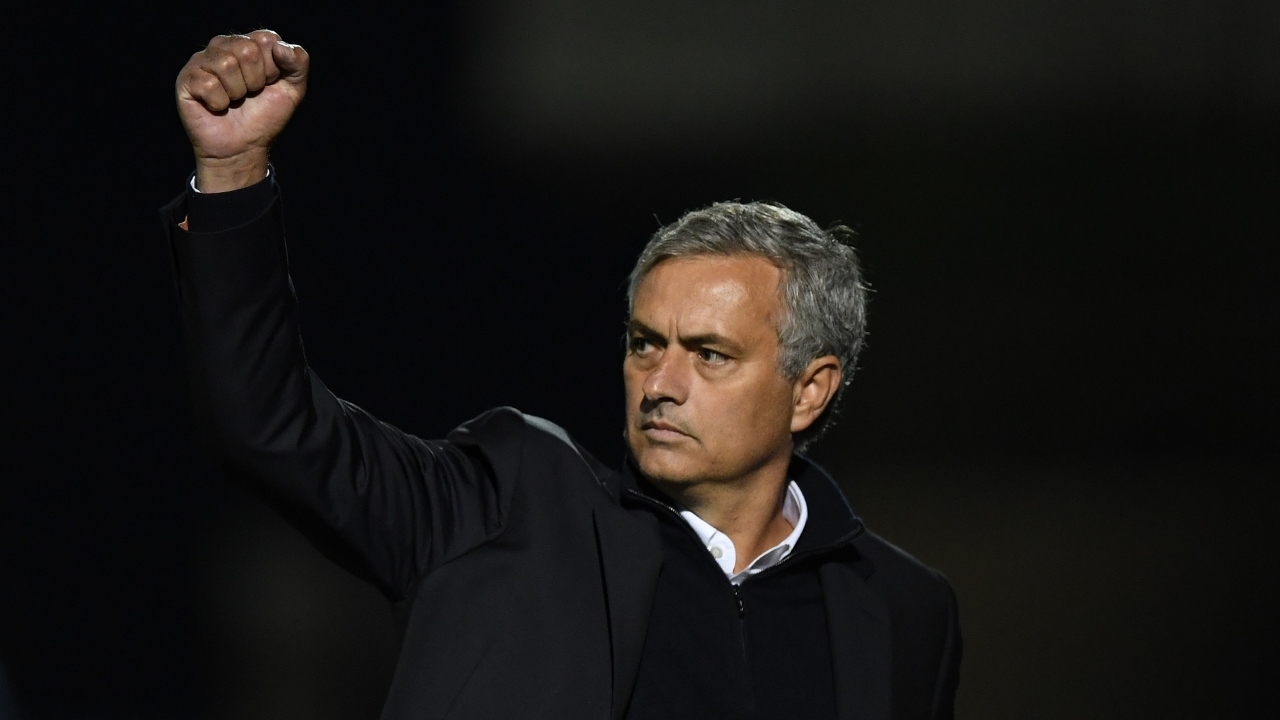 莫雷托：罗马有意路易斯-恩里克，但球员不会在冬窗离开国米（莫雷托：罗马追逐路易斯-恩里克，但他今冬转会期仍不会离开国米）