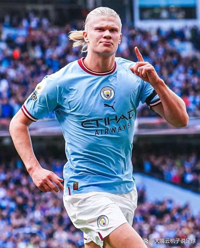 阿姆拉巴特：安东尼不该吃红牌，他并非故意踢对方面部（阿姆拉巴特为安东尼鸣不平：踢中对方面部非故意，红牌判罚不当）