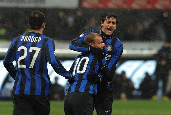 这一刻，时间仿佛停住（此刻，仿佛时光静止）