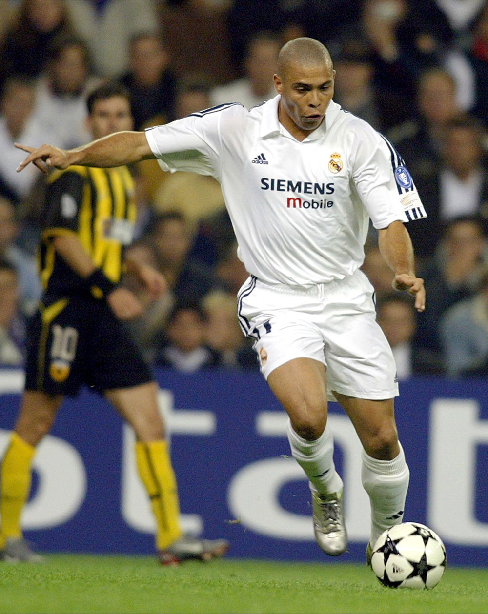 李嗣镕：如果算上进球的话，我的中超首秀能打7分左右（李嗣镕：算上进球，我给中超处子战打个7分左右）