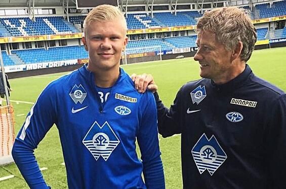 2-1，打爆日本张本智和，状态低迷连续丢分，邱党给对手上课