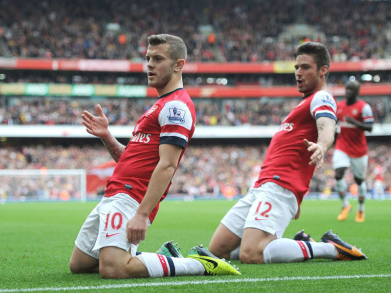 超高效率！里夫斯15投12中砍下38分8篮板