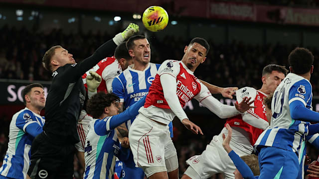 环球足球奖年度最佳教练候选：恩里克、斯洛特、弗里克在列（环球足球奖年度最佳教练提名公布：恩里克、斯洛特、弗里克入选）