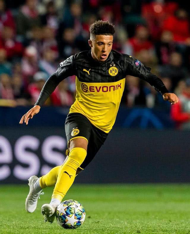 安帅：米利唐踢右后卫表现很好；有些惊讶埃斯特旺的天赋（安切洛蒂：米利唐踢右后卫表现出色，对埃斯特旺的天赋略感意外）