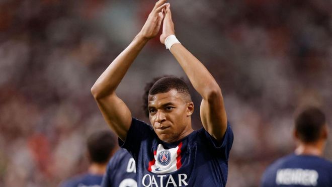 迪米特列夫斯基：瓦伦上赛季卡我出场数，少上一场少付30万（迪米特列夫斯基：瓦伦上季人为控制我出场，少一场就少付30万）