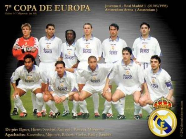 莱万西甲生涯进74球，同期单一联赛进球数仅次于哈兰德和凯恩（莱万西甲生涯斩获74球，同期单联赛进球仅逊哈兰德、凯恩）