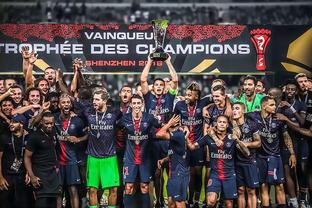 洛杉矶快船以131-116击败黄蜂，哈登55分创队史新高，成为NBA第四位得分超55分的球员，表现惊艳。（快船131-116力克黄蜂，哈登轰55分刷新队史纪录，成NBA史上第4位55+得分者，表现惊艳）