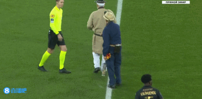 萨拉赫与利物浦关系紧张，欧冠之旅成疑（萨拉赫与利物浦矛盾升温，欧冠前景堪忧）