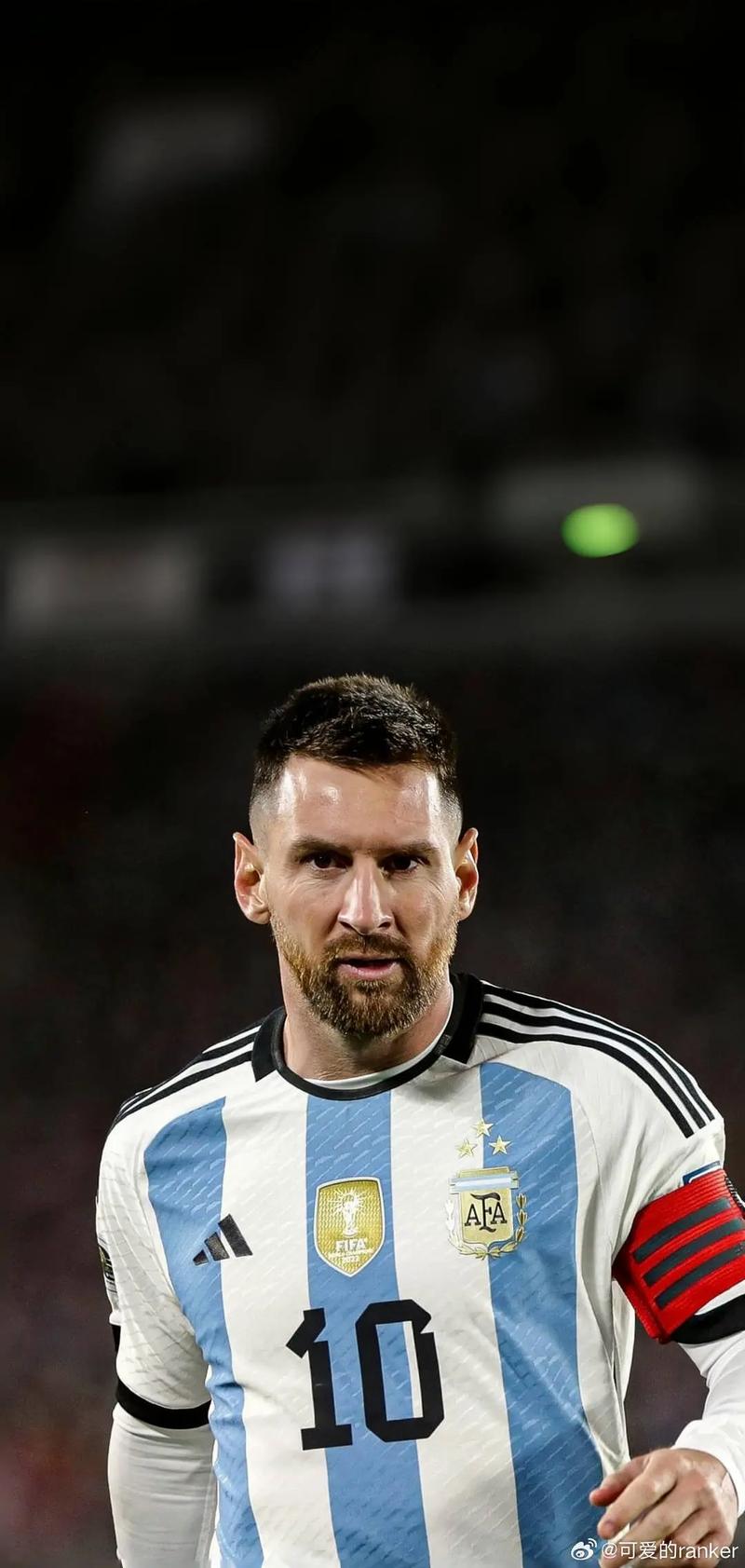 拉波尔塔：皇马的垃圾电视台整天传谣，梅西和巴萨相互成就（拉波尔塔批皇马电视台长期散布不实消息：梅西与巴萨彼此成就）